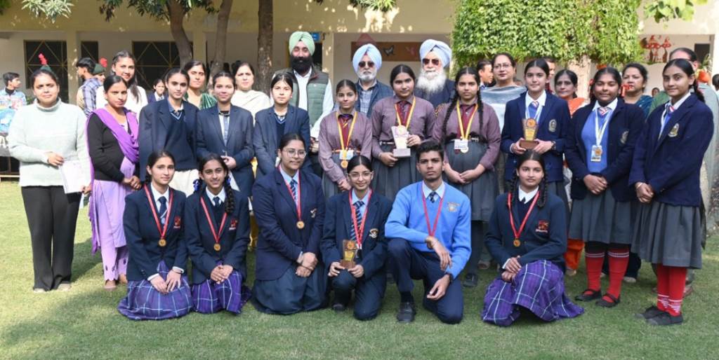 Interschool competitions dedicated to the 350th martyrdom centenary of Sri Guru Tegh Bahadur Ji were organized at Khalsa College